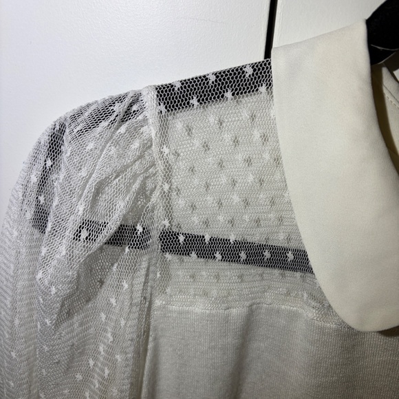 Adrianna Papel Medium White Blouse - Picture 3 of 8